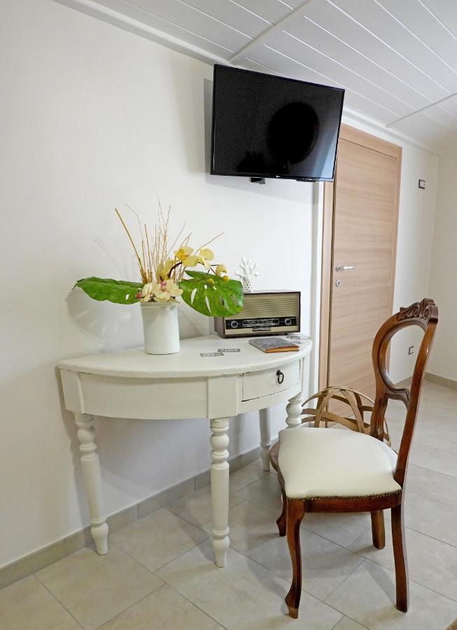 Gli Zii Di Sicilia Bed & Breakfast Racalmuto Ngoại thất bức ảnh